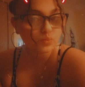 Meet your Posher, Carol